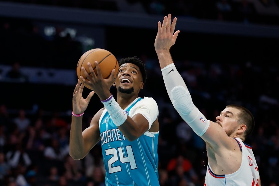 Шарлът Хорнетс Лос Анджелис Клипърс1