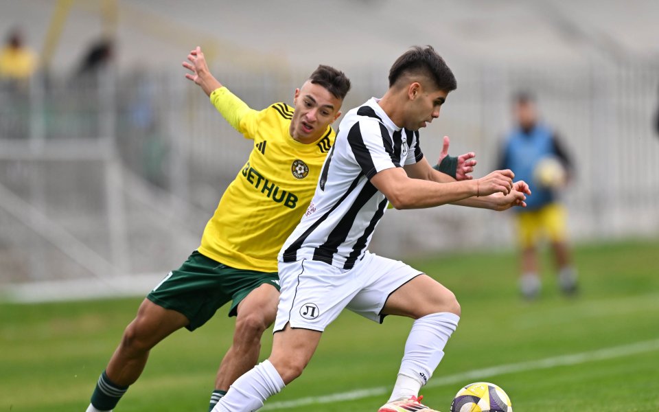 НА ЖИВО: Добруджа - Локомотив Пд 0:1, дузпа даде преднината на гостите