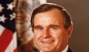 <p>Документален филм:&nbsp;Джордж Буш&nbsp;е знаел за&nbsp;тайна среща с извънземни</p>