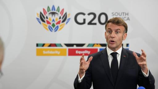 Макрон: Най-сетне има шанс за постигане на реален напредък към мир в Украйна