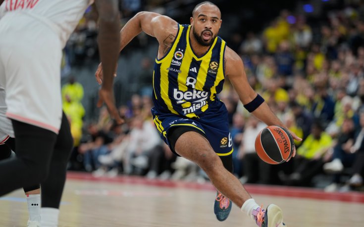 Фенербахче победи Болоня, Панатинайкос се справи с Партизан в Евролигата