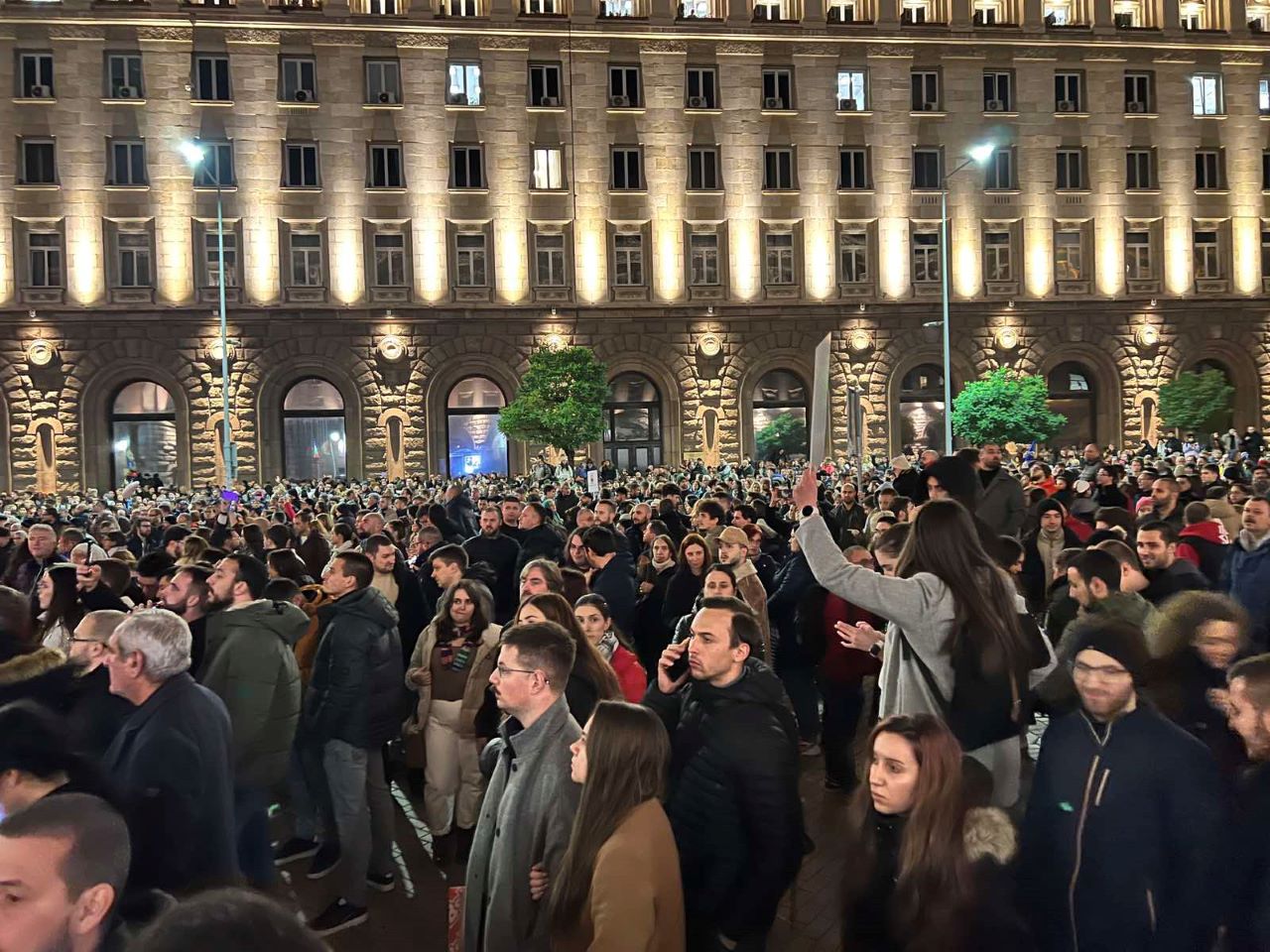 <p>Протест срещу Бюджет 2026 - "Триъгълникът на властта" под обсада.</p>