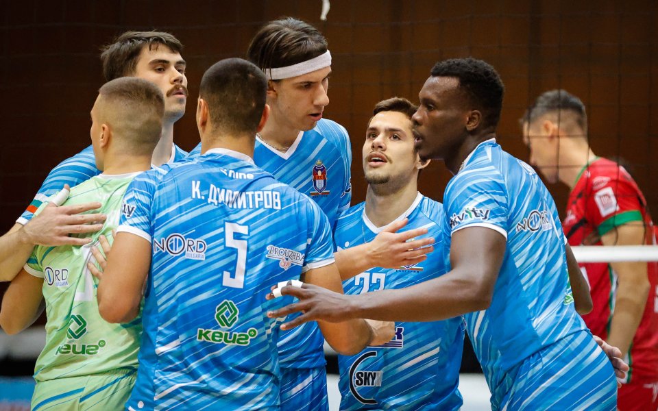 Треньорска рокада във волейболния Черно море