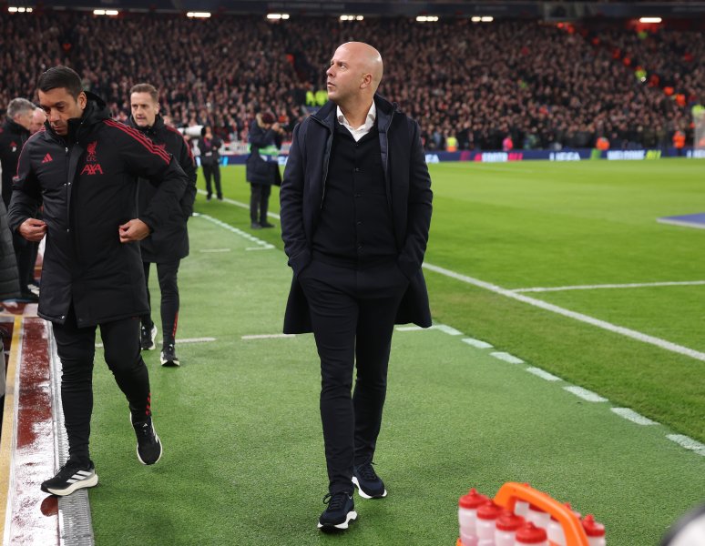 Ливърпул ПСВ Айндховен1