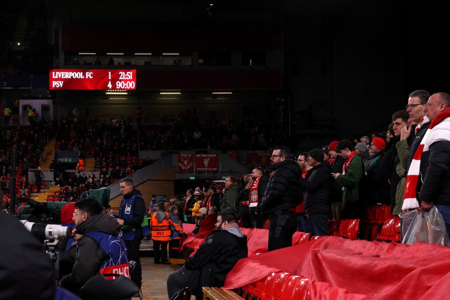 Ливърпул ПСВ Айндховен1