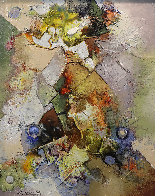 <p>Сложни като композиционни структури и тематичен обхват, творбите в максимална степен се доближават до абстрактната образности стават носители на автономни идейно-пластични значения.&ldquo; Николай Ущавалийски, изкуствовед в НХГ</p>