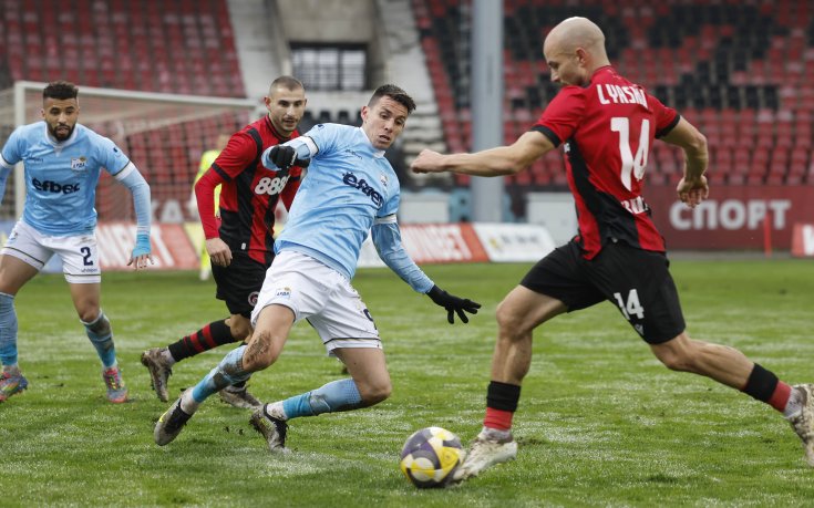 НА ЖИВО: Локомотив София - Арда 0:0