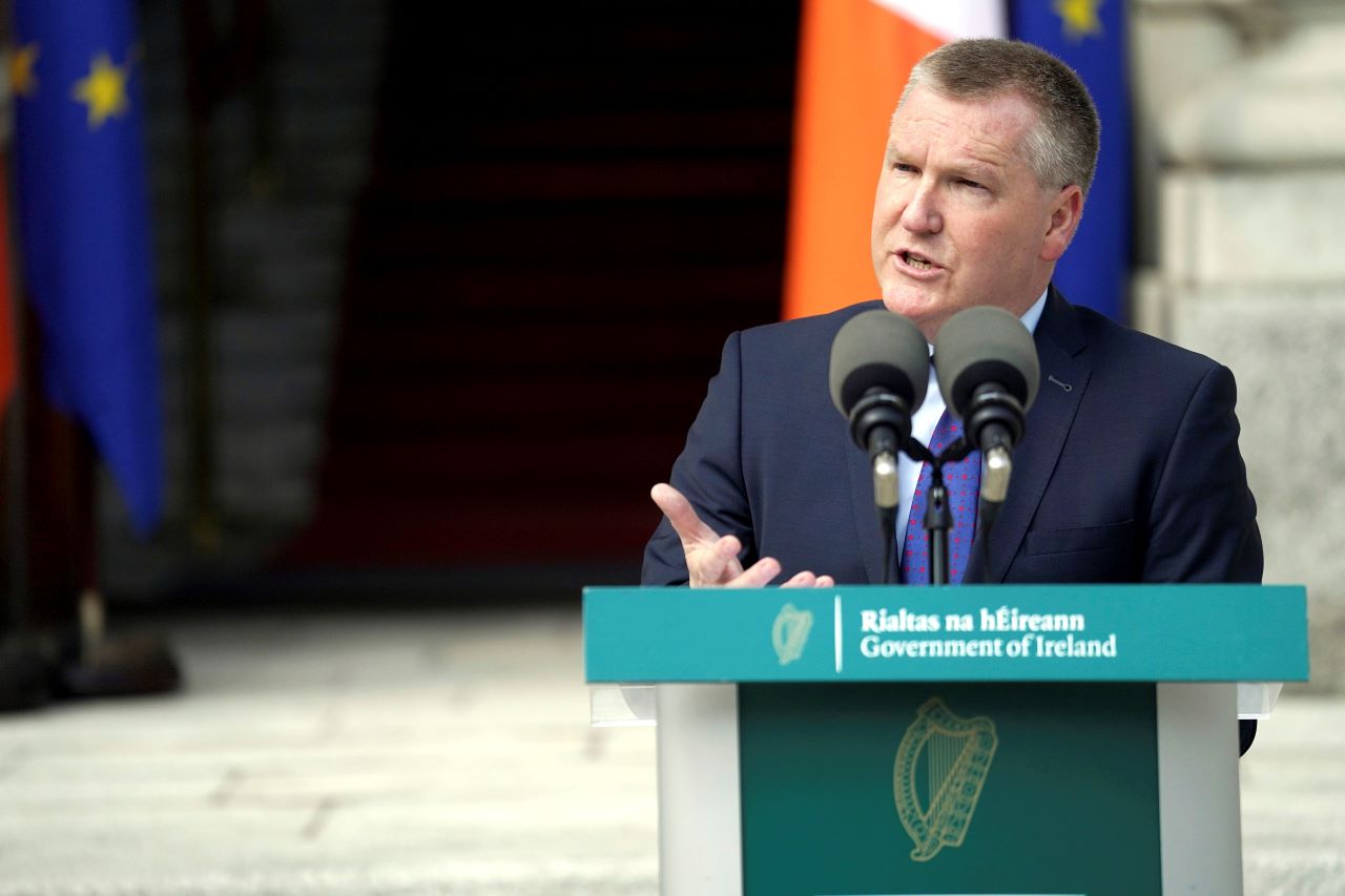 Еврокомисар към Украйна: Осъдете корумпираните, ако искате членство в ЕС