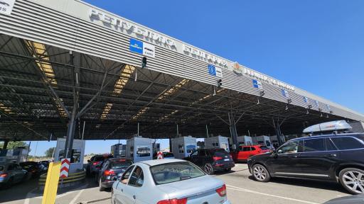 Внимание, шофьори! Интензивен трафик на КГПП "Капитан Андреево" и "Лесово"