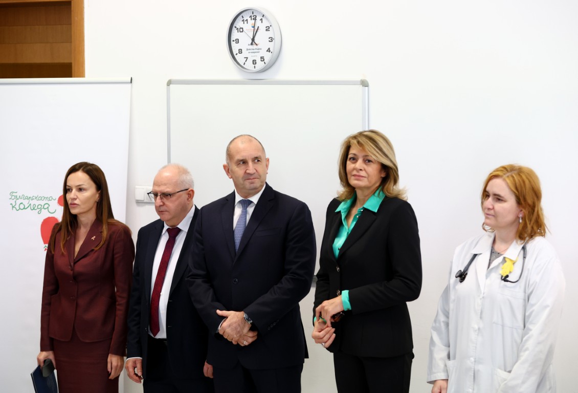 Президентът даде начало на 23-тото издание на „Българската Коледа“