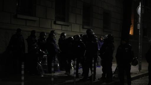 https://m5.netinfo.bg/media/images/51227/51227343/512-288-miren-protest-posledvan-ot-sblysyci-s-policiiata-palezhi-postradali-i.jpg