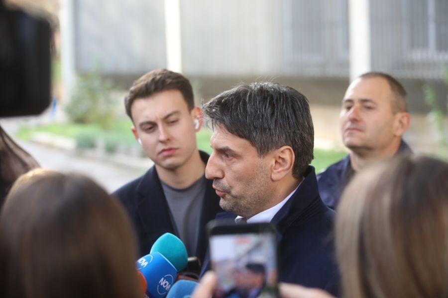 <p>Брифинг пред сградата на Столична дирекция на вътрешните работи (СДВР).</p>