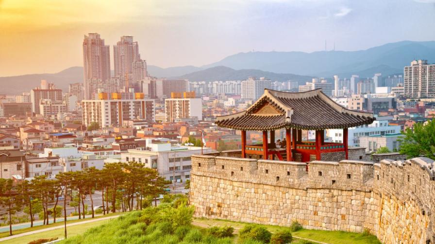 Който се моли и чете Библията, живее опасно в Северна Корея