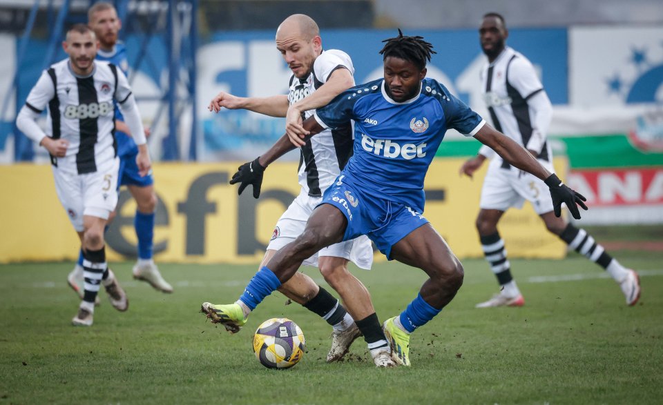 Монтана и Локомотив София1