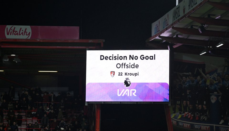 Борнемут Евертън1