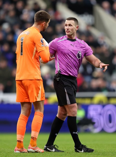 Нюкасъл Юнайтед Тотнъм Хотспър1