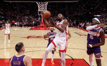 Амен Томпсън и Кевин Дюрант изведоха Хюстън до победа над Финикс