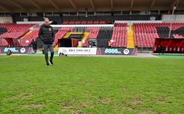 Ботев Пловдив се оплака от стадион 