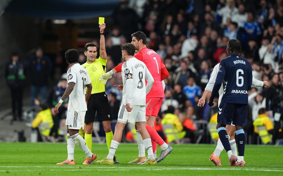 Клубната телевизия на Реал отново изригна: Съдийство в стил Негреира!