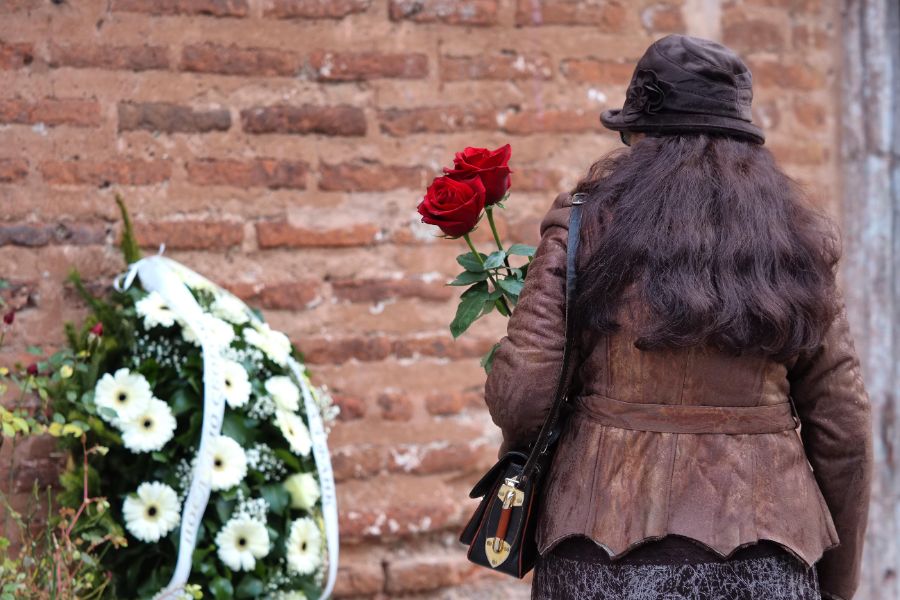 <p>Последно сбогом Найден Вълчев. Авторът на текста на популярната през 70-те години песен &bdquo;Една българска роза&ldquo; почина на 98-годишна възраст на 3 декември.</p>