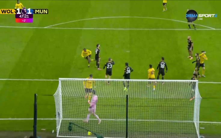 Жан-Рикнер Белгард изравни за Уулвс секунди преди почивката