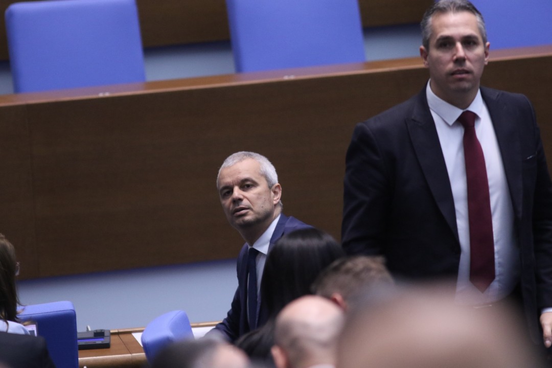 <p>Гласуването на вота на недоверие срещу кабинета "Желязков".</p>