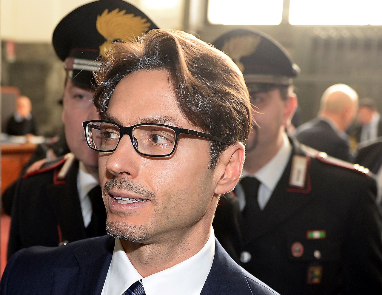 Синът на Берлускони призова за нови лица във "Форца Италия"