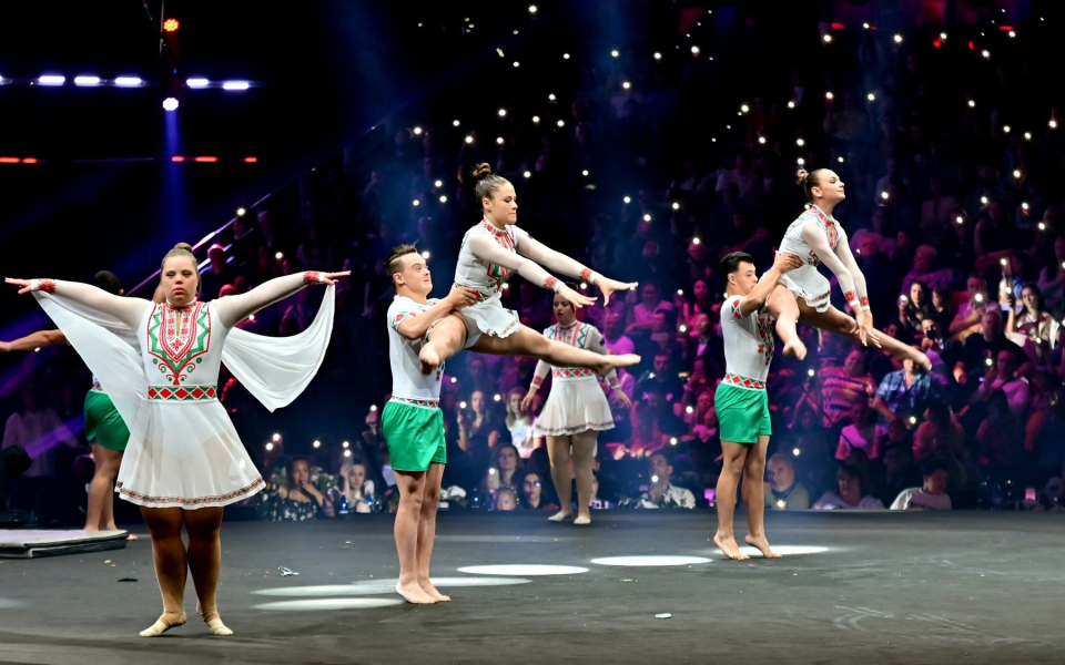 Гимнастиците със Синдром на Даун ще внесат усмивки и вдъхновение в Пазарджик и Благоевград