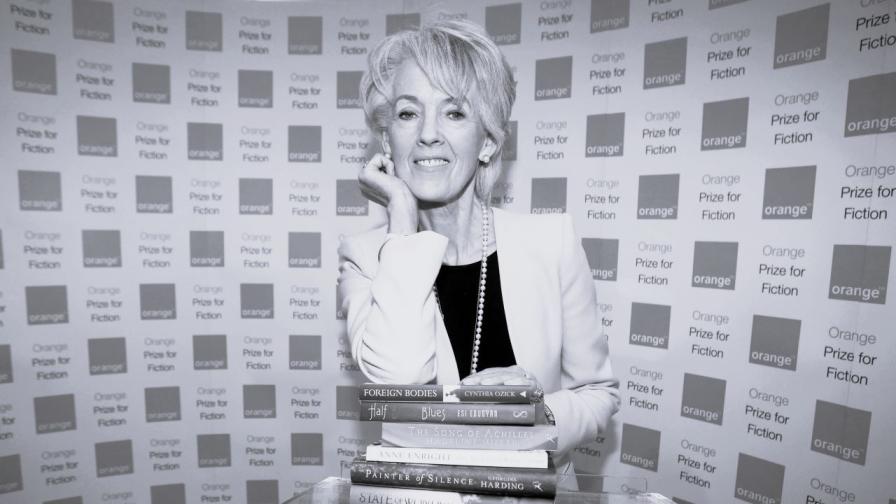 <p>Известната писателка Джоана Тролъп, майстор на семейните саги, почина&nbsp;</p>