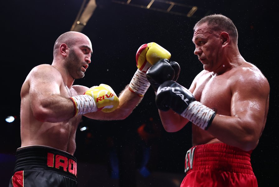 Кубрат Пулев срещу Мурат Гасиев в Дубай1