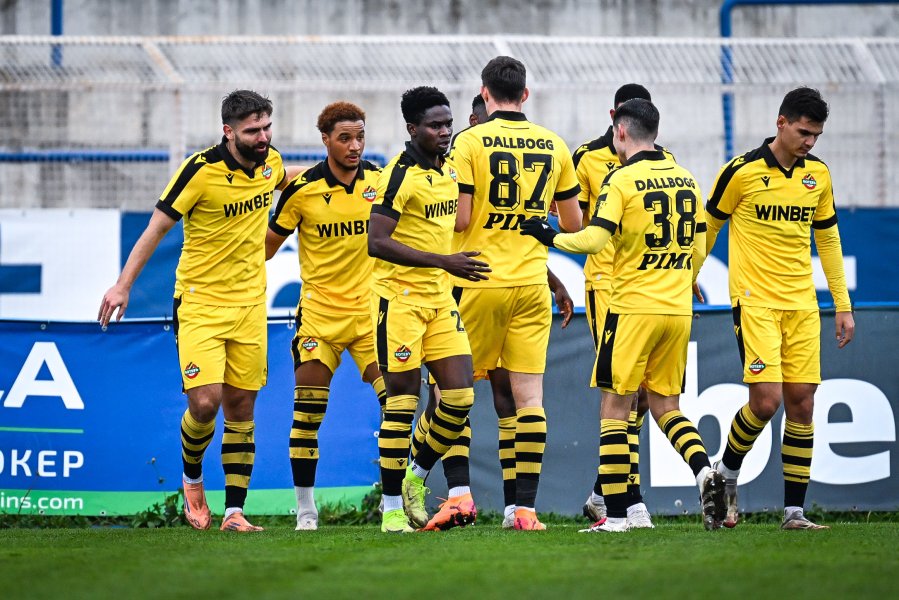 Спартак Варна Ботев Пловдив1