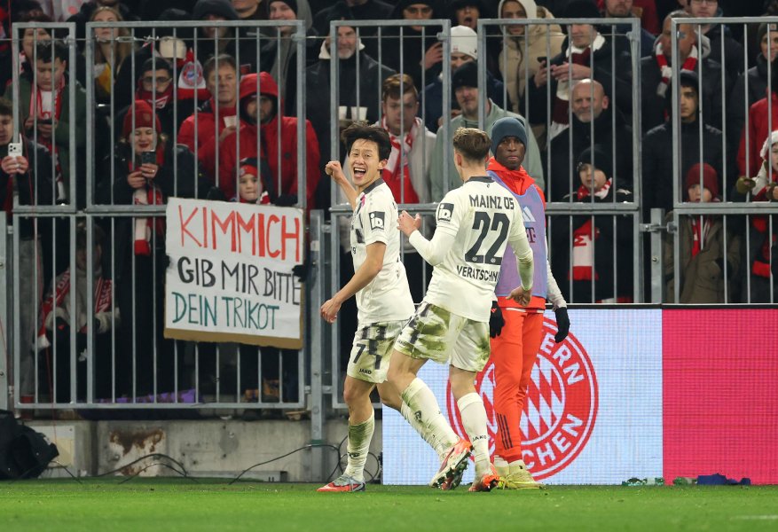 Байерн Мюнхен Майнц 051