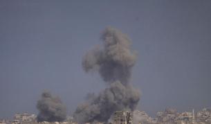 Израелски удар срещу училище в Газа, има загинали