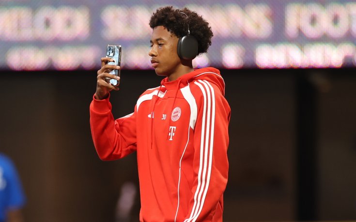 Байерн предложи дългосрочен договор на обещаващ защитник