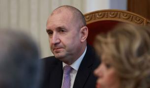 <p>Президентът обяви кога ще се срещне с последната политическа партия</p>