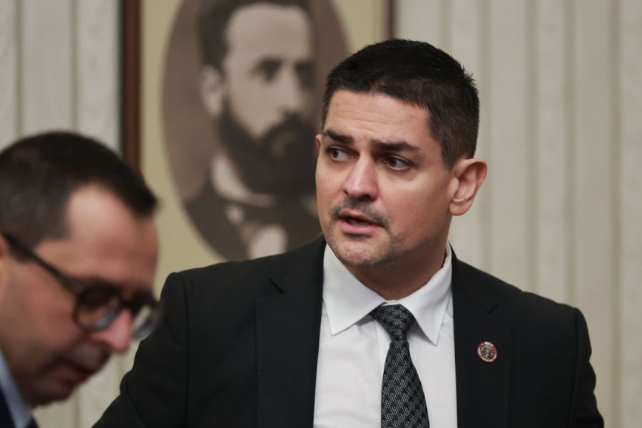 "Морал, единство, чест" на консултации при президента Румен Радев.