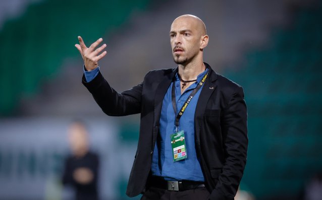 Отбор от Mr Bit Втора лига остана без треньор