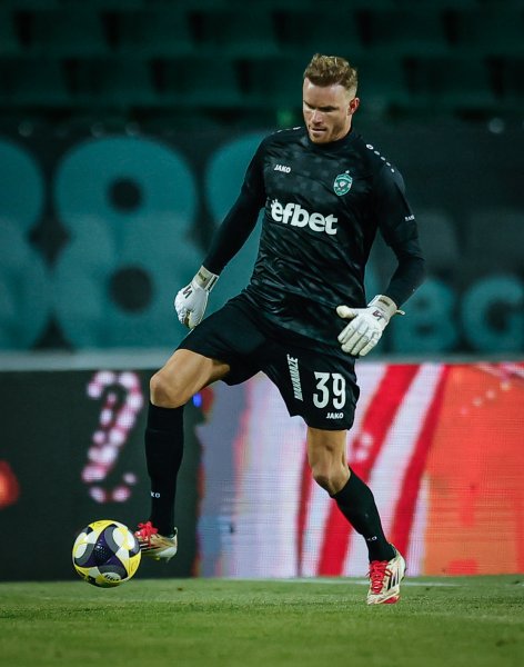 Берое Лудогорец1