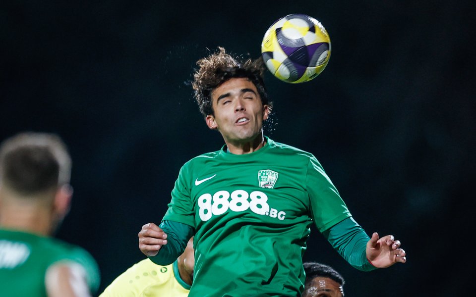 Берое с успех в първата си проверка