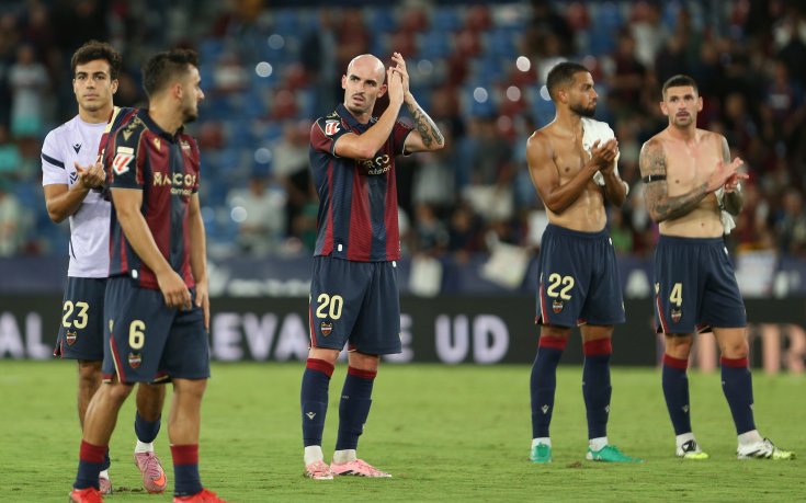 Драматичен гол в добавеното време донесе точката на Леванте