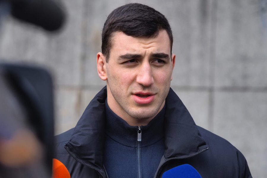 Семен Новиков беше специален гост на традиционния коледен турнир на1