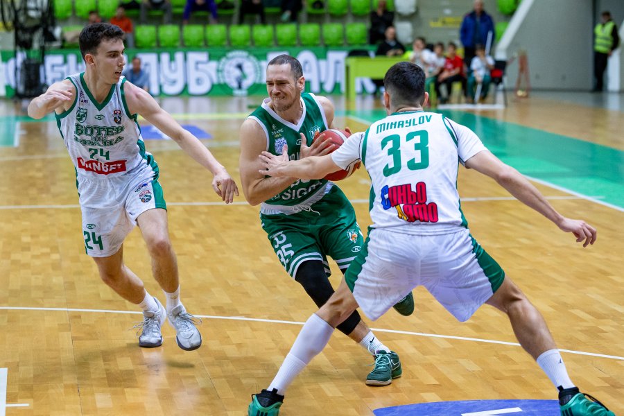 БК Ботев Враца БК Черно море1