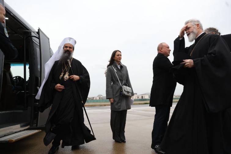 Патриарх Даниил пристигна в Истанбул