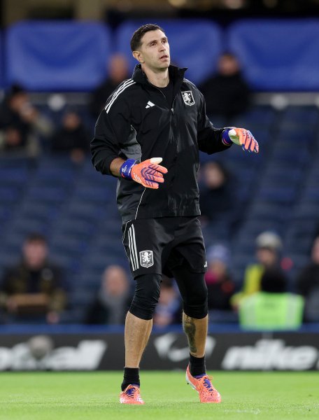 Челси Астън Вила1