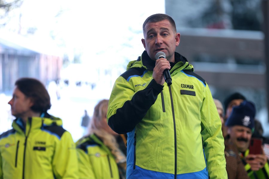 Откриване на зимния сезон в Боровец1