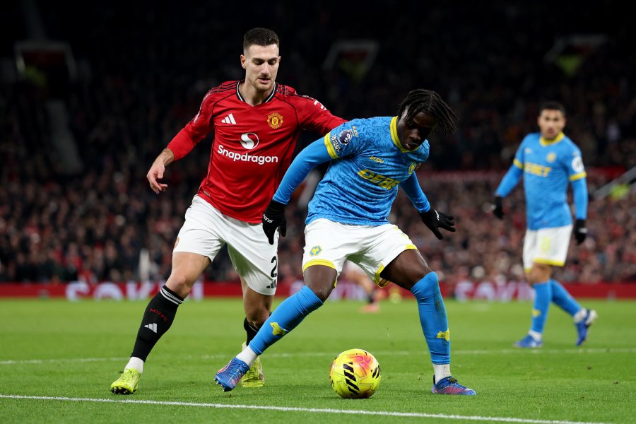 Юнайтед Уулвс1