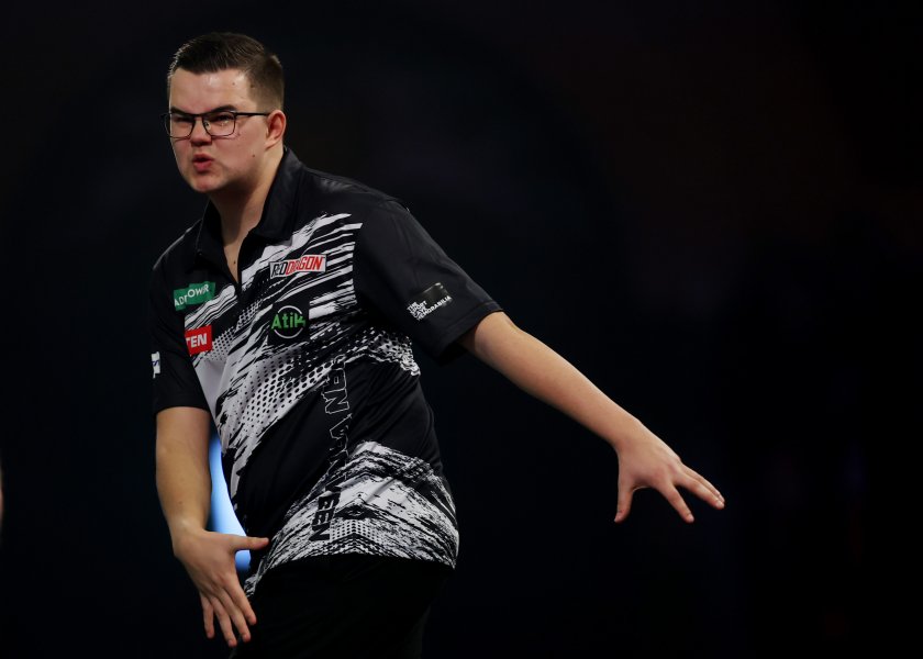 Джан Ван Веен Гари Андерсън1