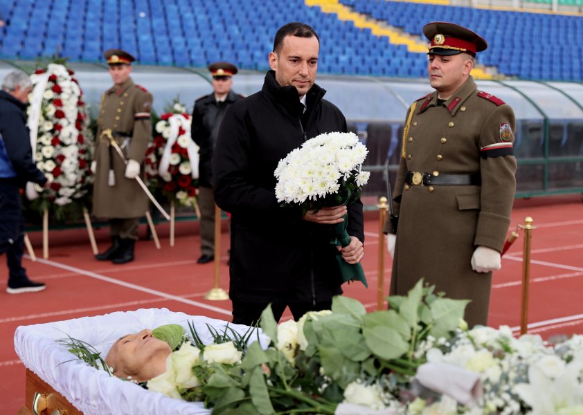 Поклонение пред Димитър Пенев1