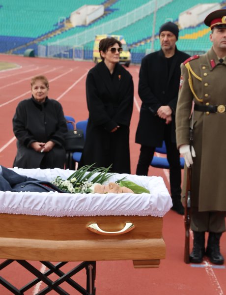 Поклонение пред Димитър Пенев1