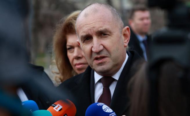 Президентът Румен Радев обяви кога ще връчи първия мандат за съставяне на правителство на ГЕРБ-СДС